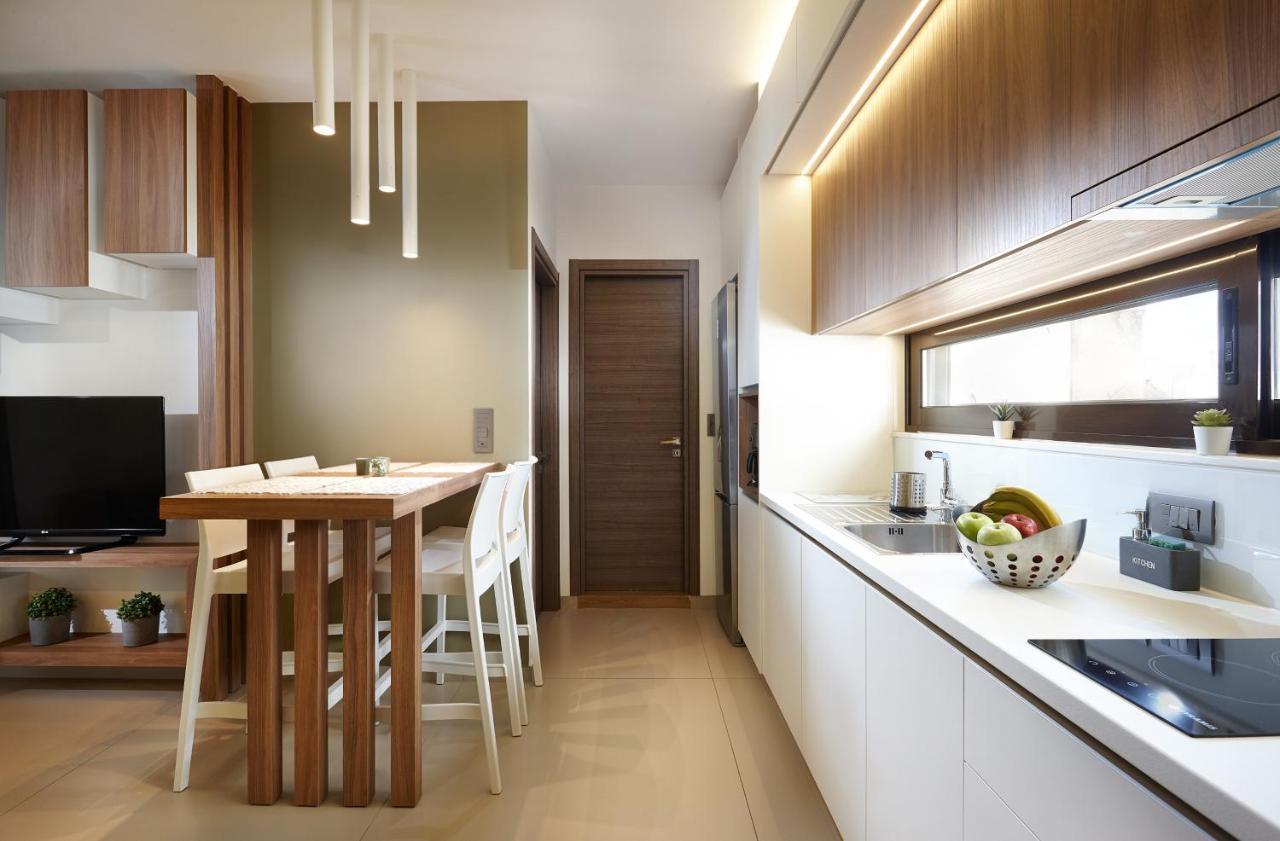 Armi Luxury Apartment In The Heart Of The City Ханья Экстерьер фото