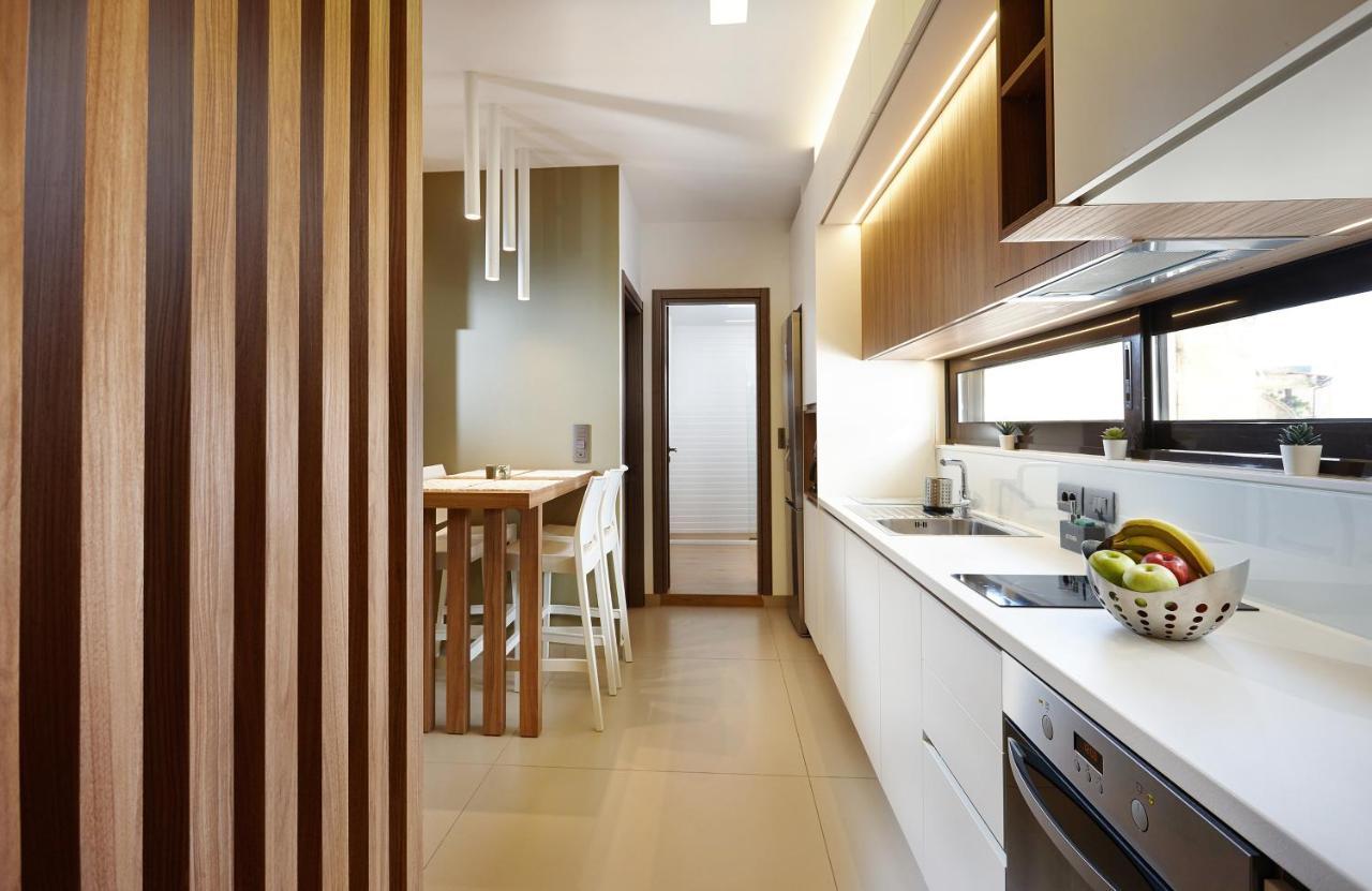 Armi Luxury Apartment In The Heart Of The City Ханья Экстерьер фото