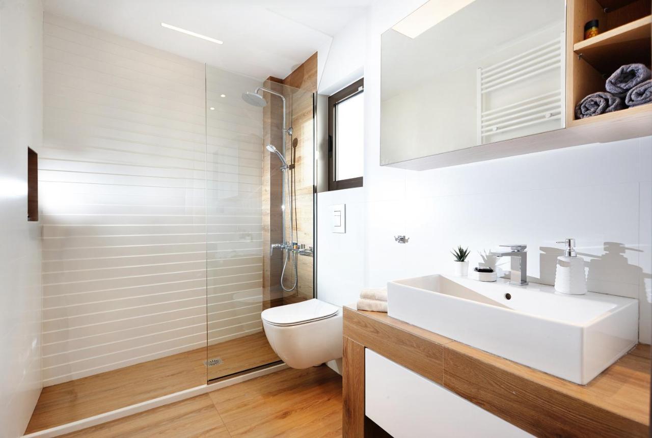 Armi Luxury Apartment In The Heart Of The City Ханья Экстерьер фото